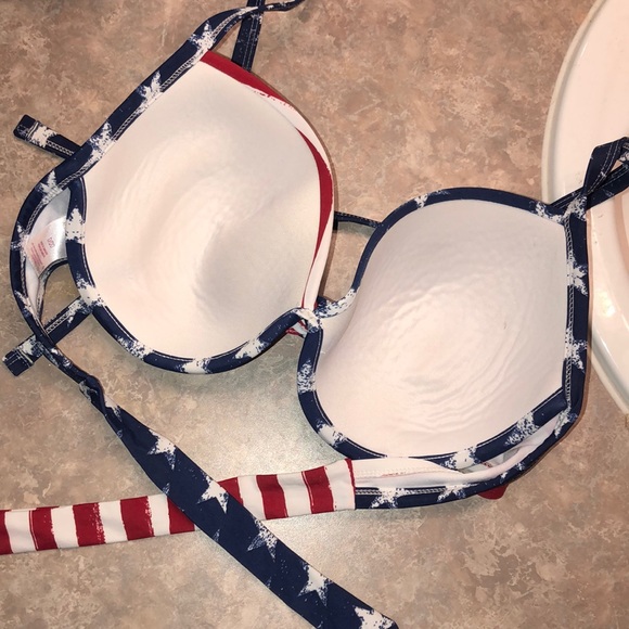 bikini top - Picture 2 of 4